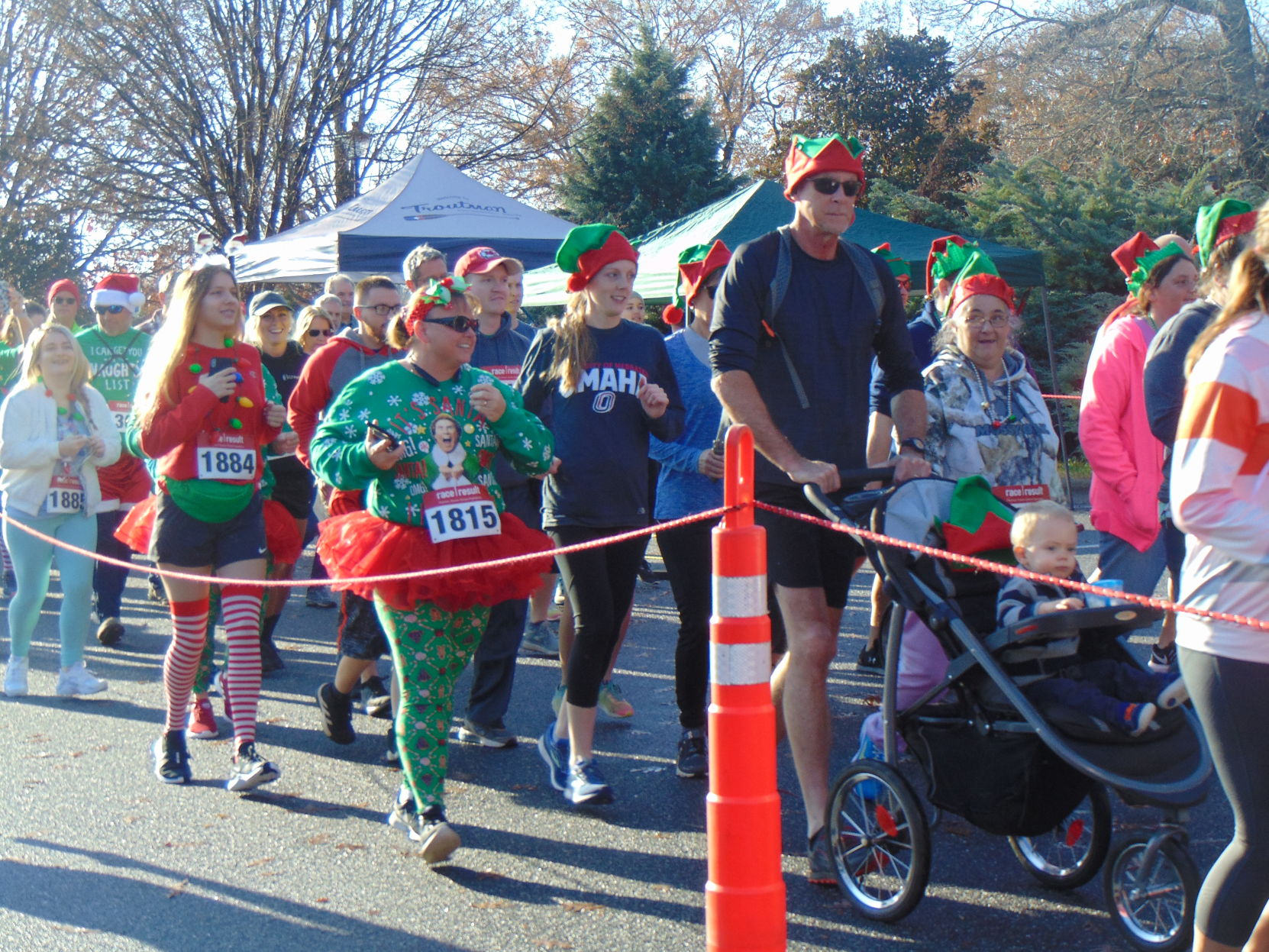 Jingle Run 5K (11).JPG